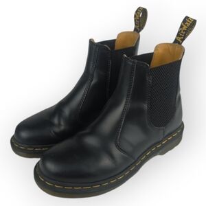 Dr. Martens Yellow Stitch Black Leather Flat 2976W Chelsea Boots Women's 8 Black